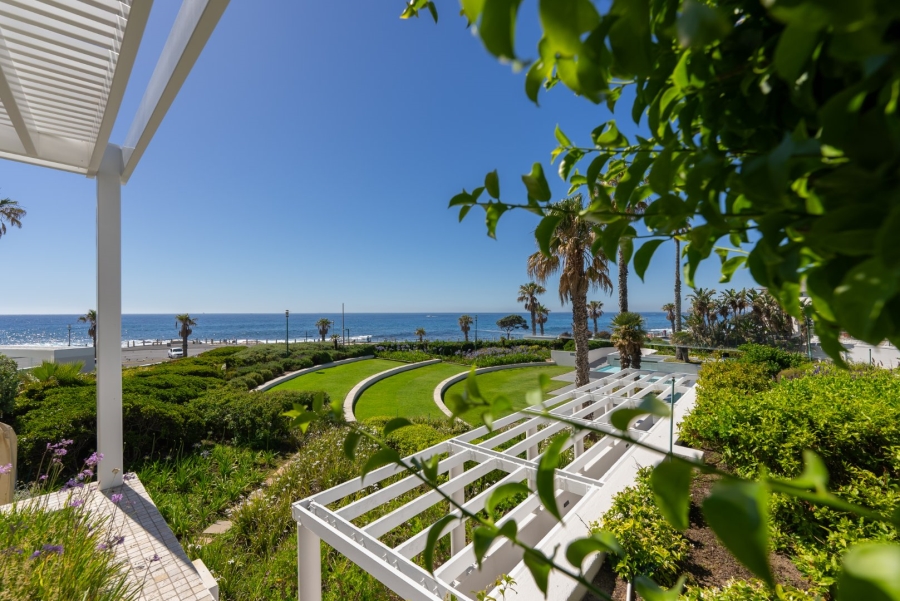 To Let 3 Bedroom Property for Rent in Bantry Bay Western Cape